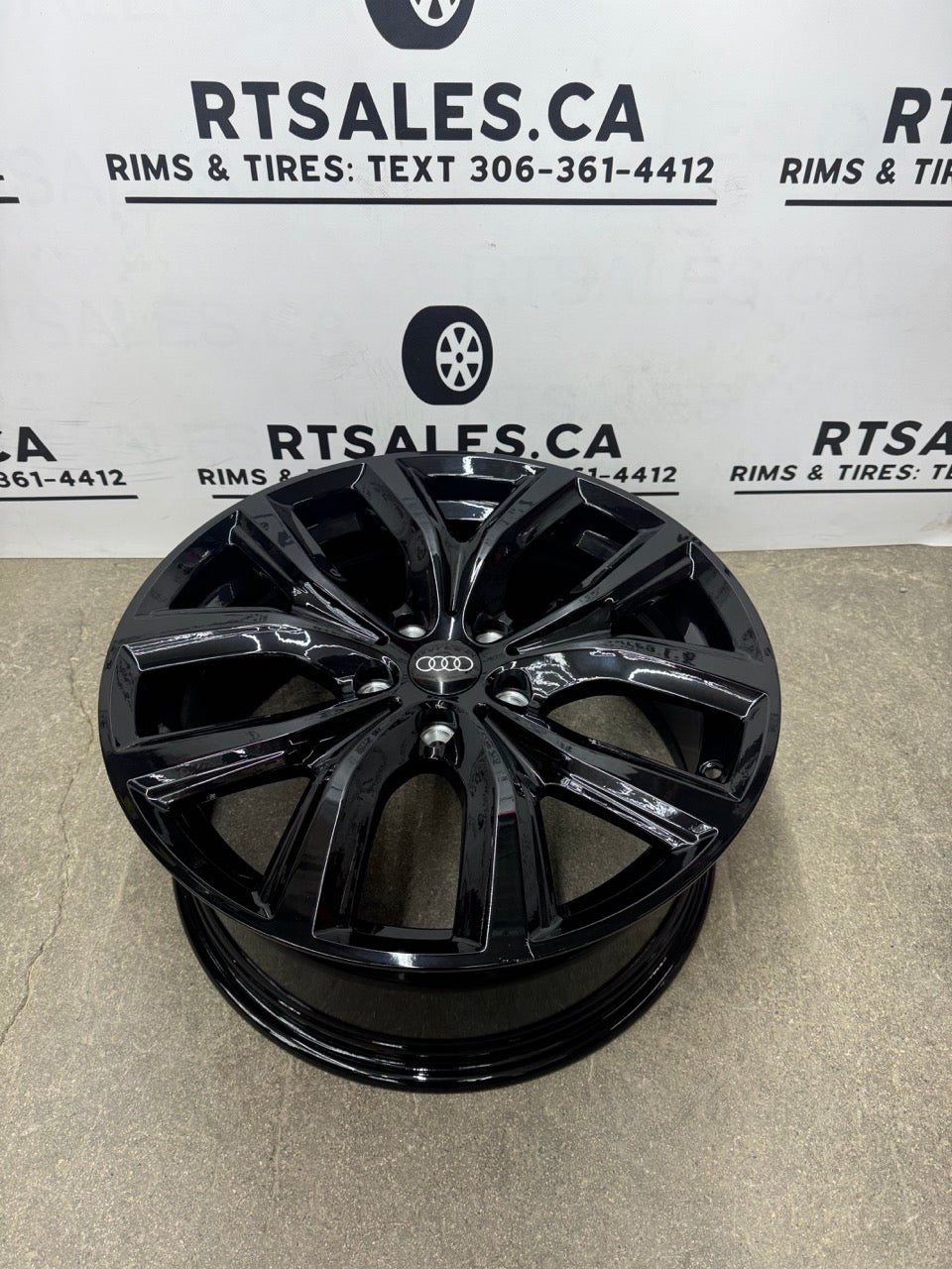 18x8 Replica 194 Rims 5x112