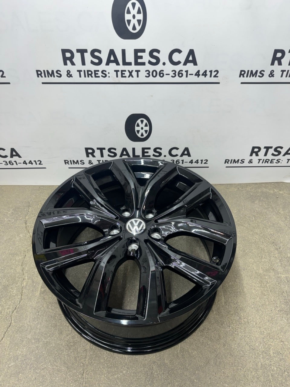 18x8 Replica 194 Rims 5x112