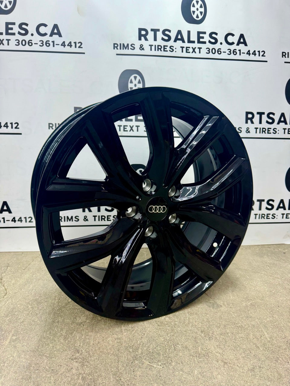 18x8 Replica 194 Rims 5x112