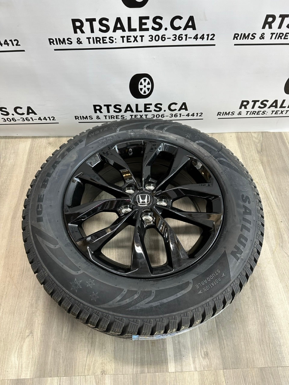 225/65/17 WINTER TIRES rims 5x114.3 TOYOTA RAV4 MAZDA