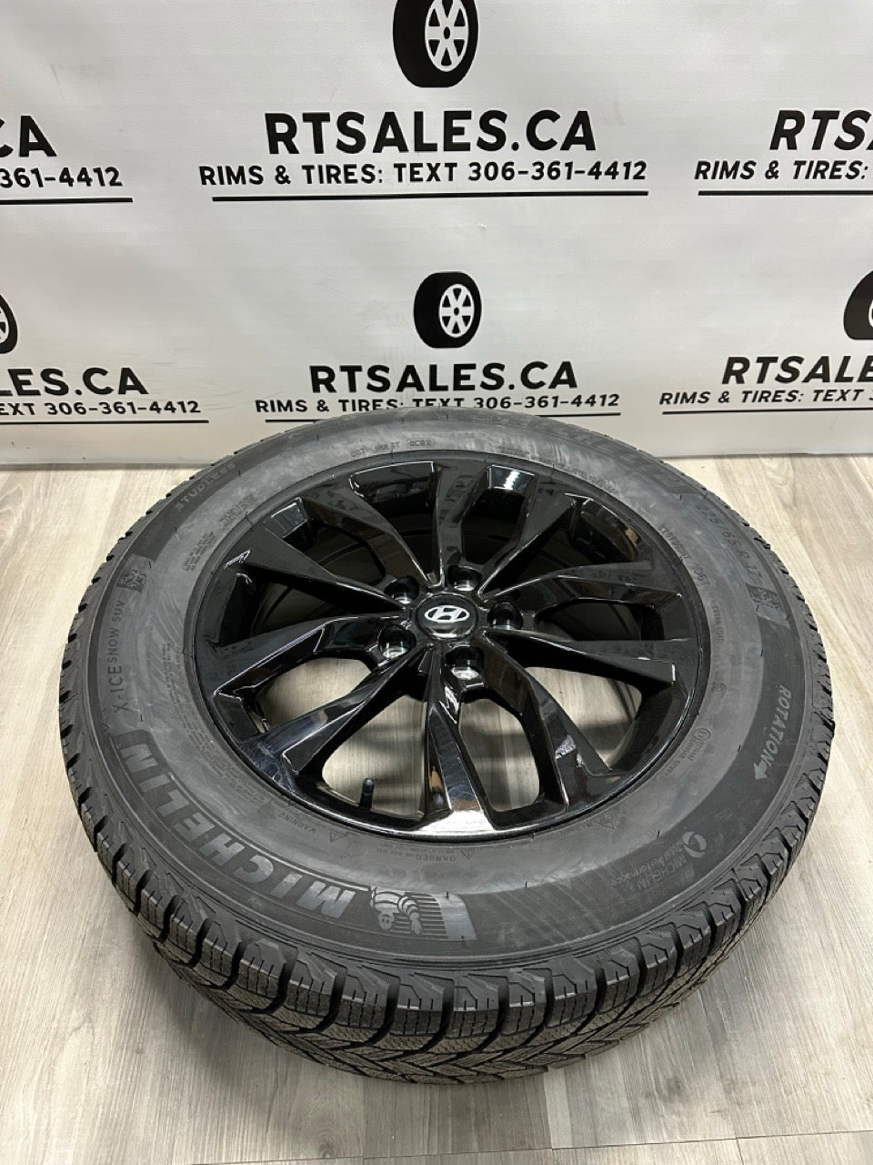 225/65/17 Michelin X-ice tires rims 5x114.3 TOYOTA RAV4 MAZDA