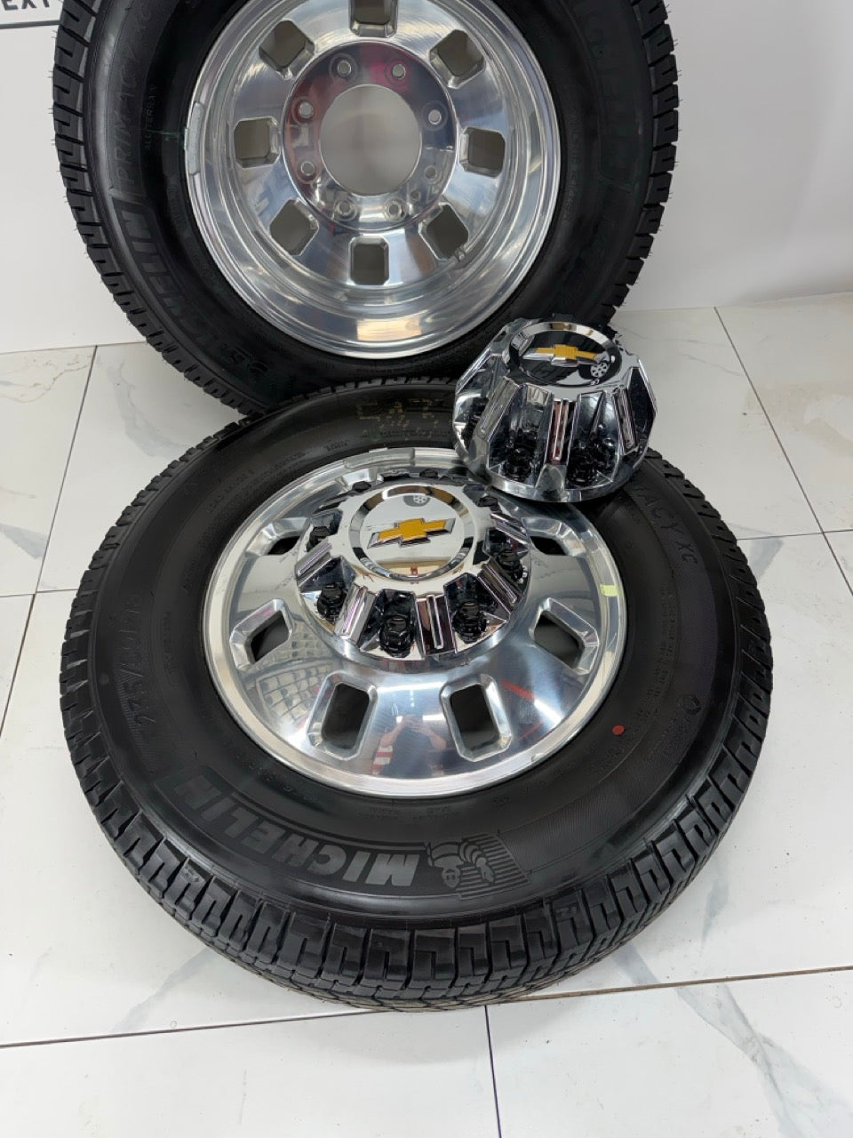 LT 235/80/18 Michelin Chevy 3500 Denali Dually rims & Tires Set of 6