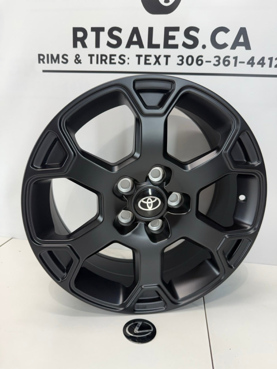 5×114.3 Black Replica Rims – 17" & 18" (Toyota/ Lexus)