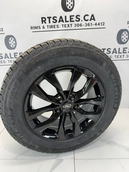 225/65/17 Michelin Winter tires Rims 5x108