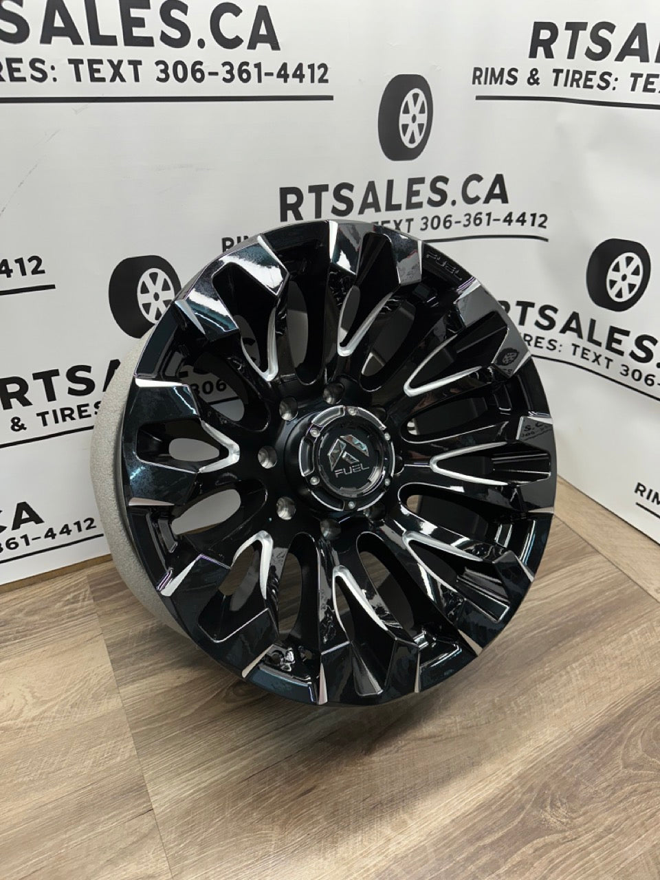 20x10 Fuel Quake Rims 8x180