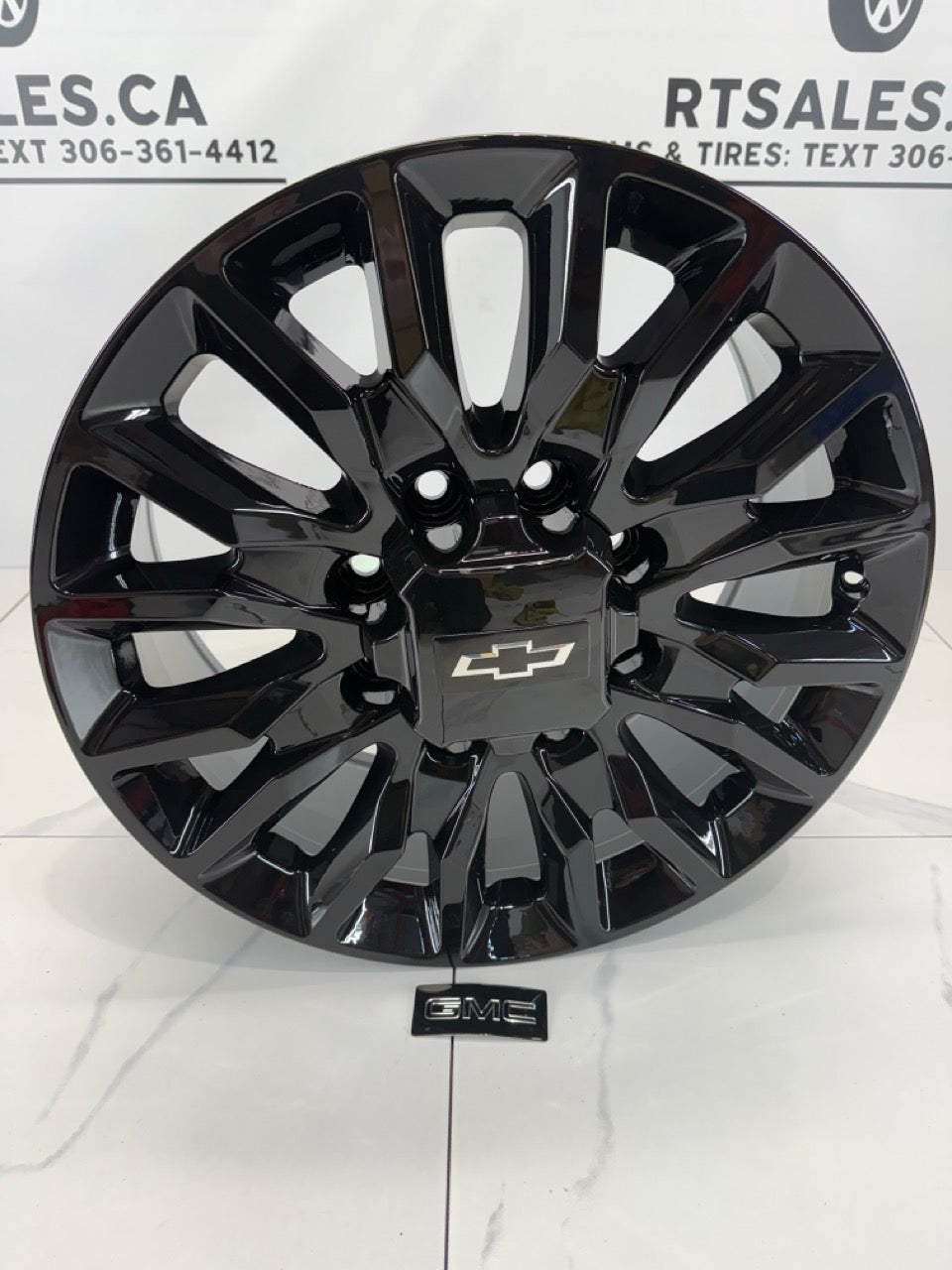 20x8.5 GMC CHEVY Replica Rims 8x180 2500 3500