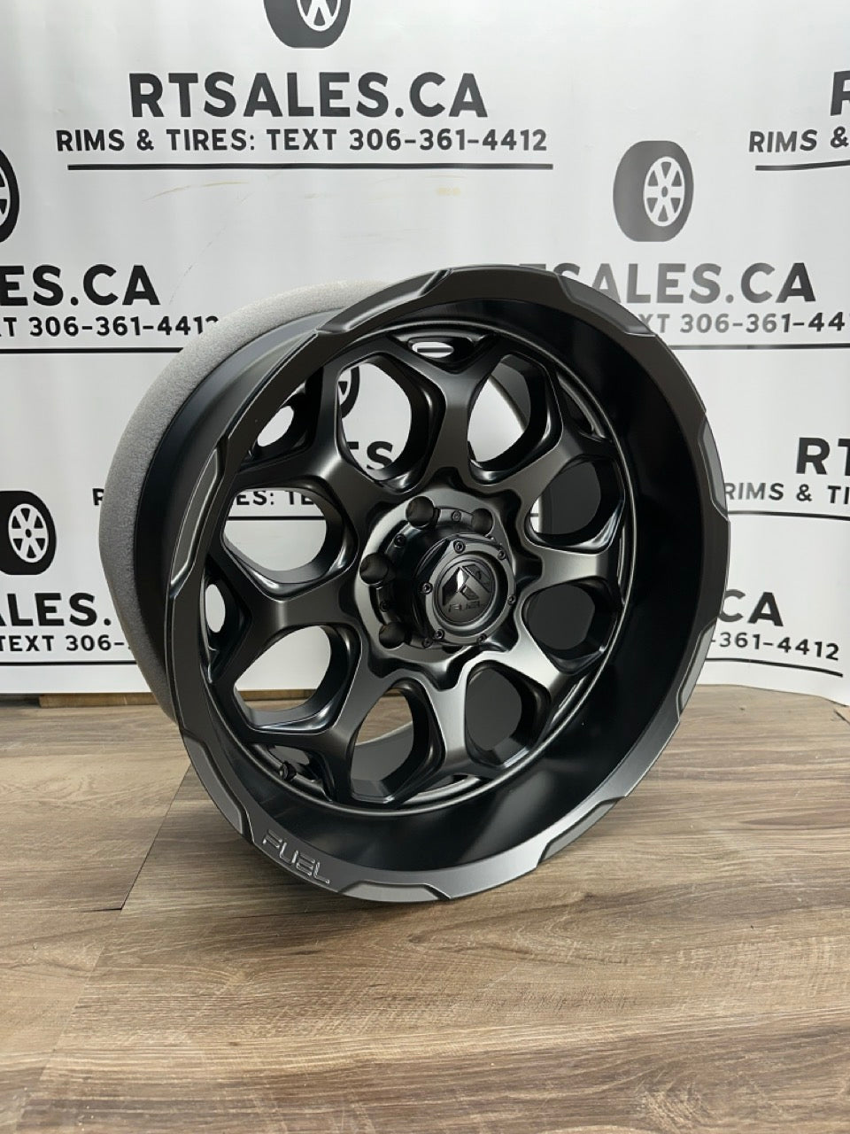 20x10 Fuel Scepter Rims 6x139.7