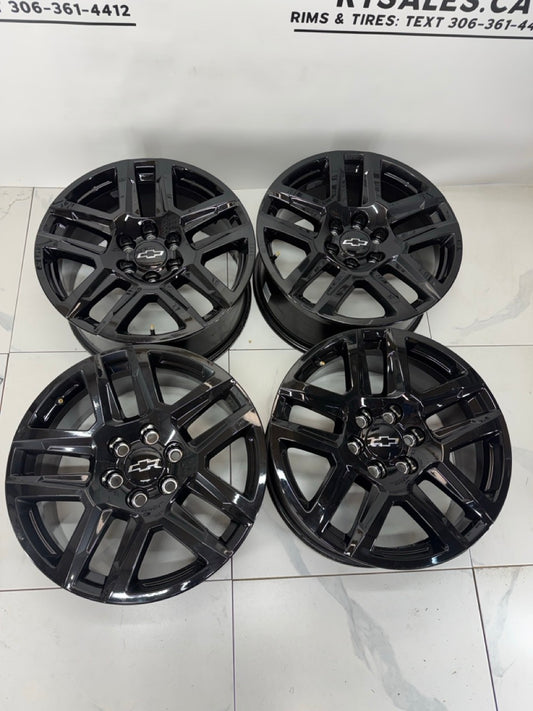 20x9 Chevy OEM Rims 6x139.7 (Ligh use) GMC Cadillac