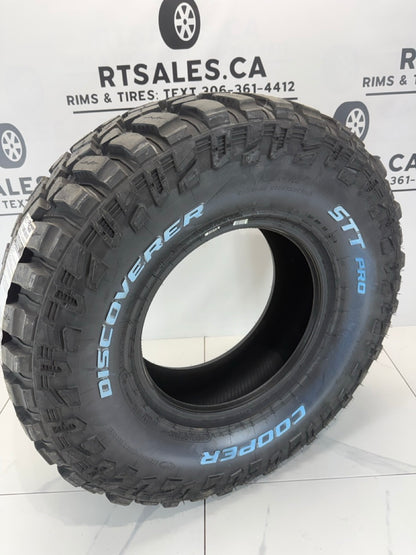 LT 35x12.5x17 Cooper Discoverer STT PRO E All Season