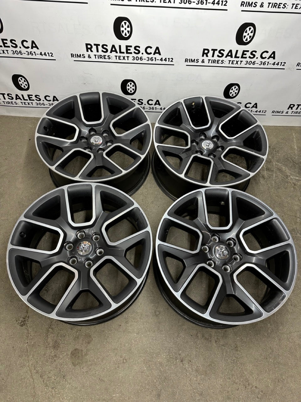 22x9 Dodge Ram OEM 1500 Rims 6x139.7 (Used)