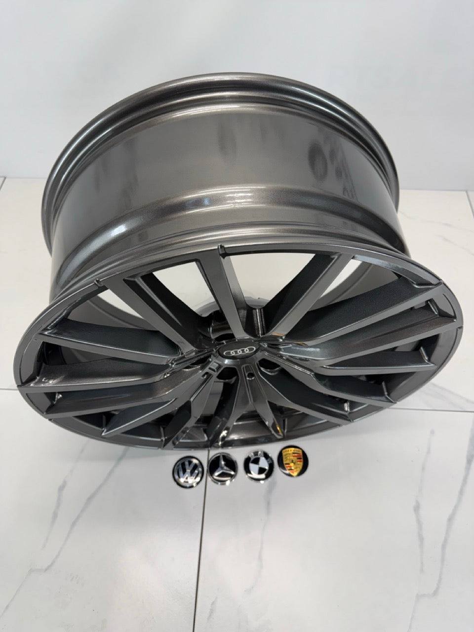 20x9 Replica R233 Rims 5x112