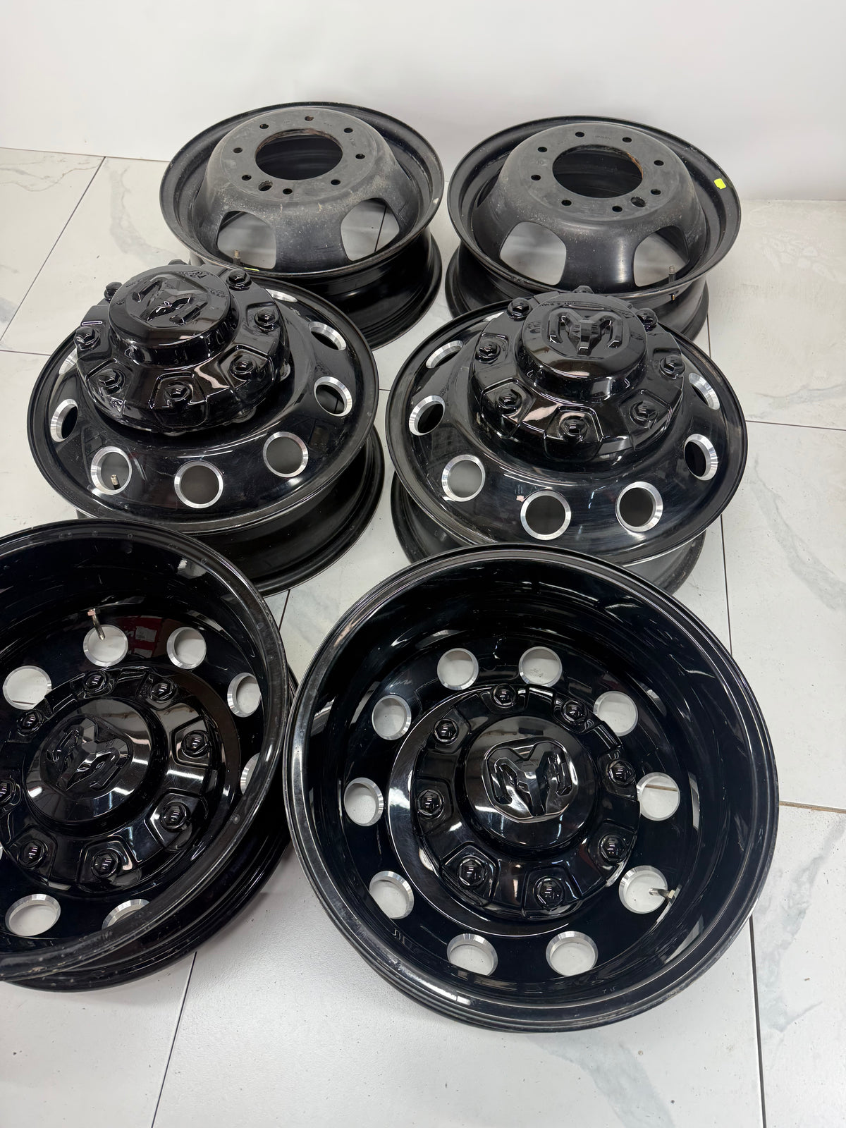 17x6 Ram 3500 Dually Factory OEM Gloss Black Rims 8x200 (Set of 6 – Light Use)