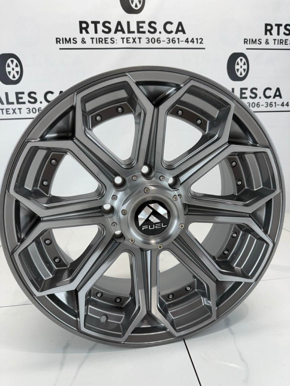 18x9 Fuel Siege Rims 8x180