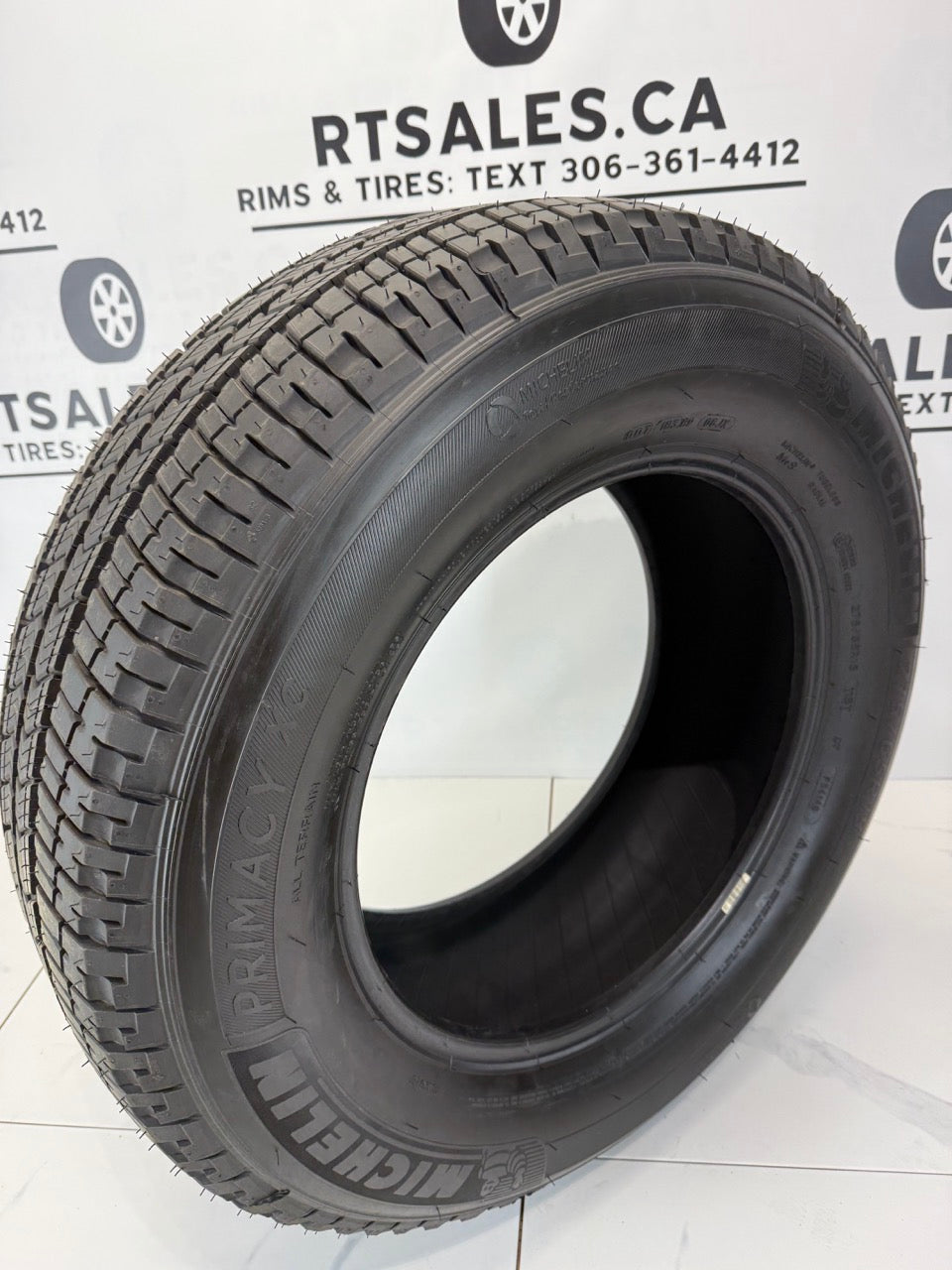 275/65/18 Michelin PRIMACY XC All Season Tires (Takeoffs)