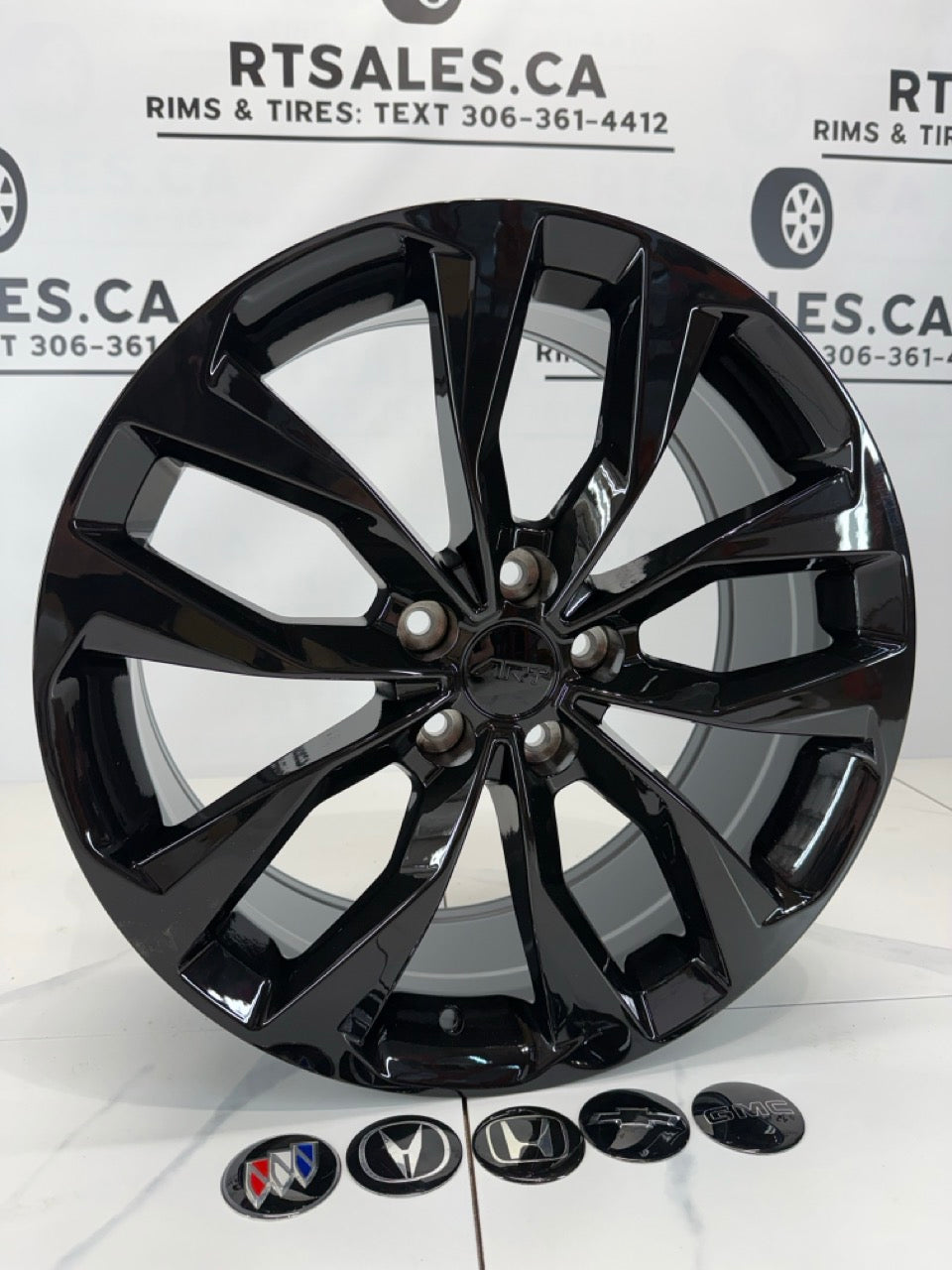 18x8 Replica Rims 5x120 R325