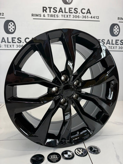 ART Replica ONE R325 gloss black 15-inch rim front view