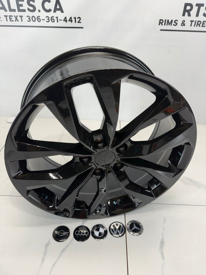 ART Replica ONE R325 gloss black rim side view