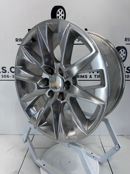 20x9 GM GMC CHEVY FACTORY OEM Rims 6x139.7 (Takeoffs)