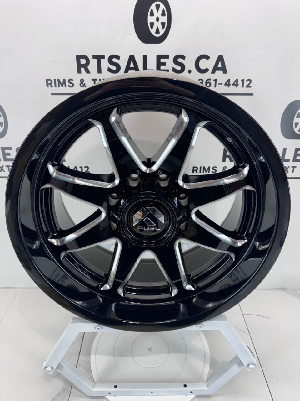 20x9 Fuel Hammer Rims 8x165