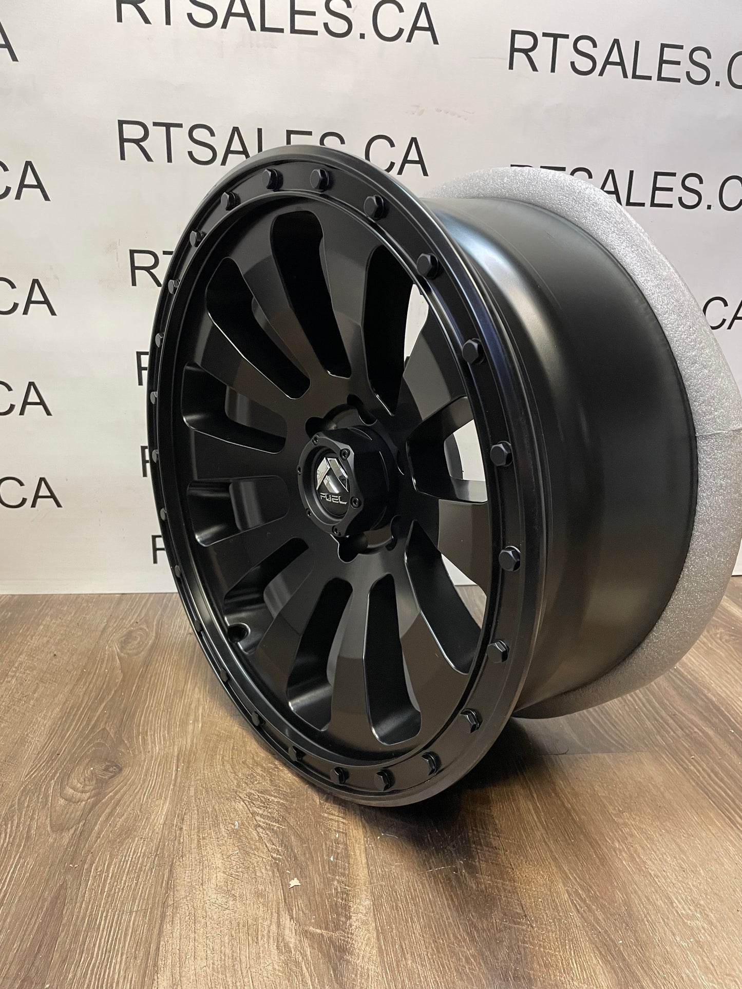 20x9 Fuel Tactic Rims 6x135 Ford F-150 Expedition
