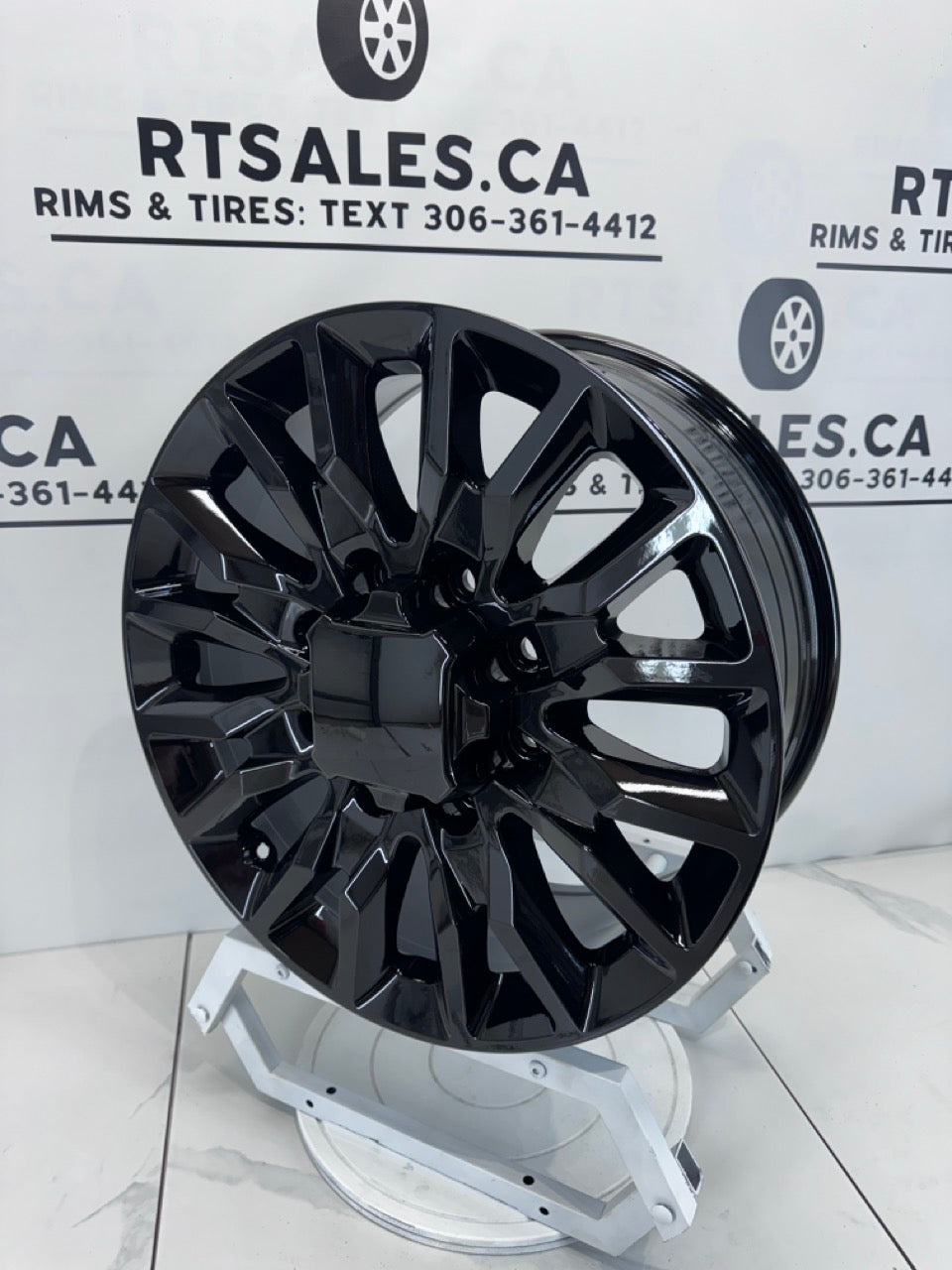 20x8.5 GMC CHEVY Replica Rims 8x180 2500 3500 Gloss Black