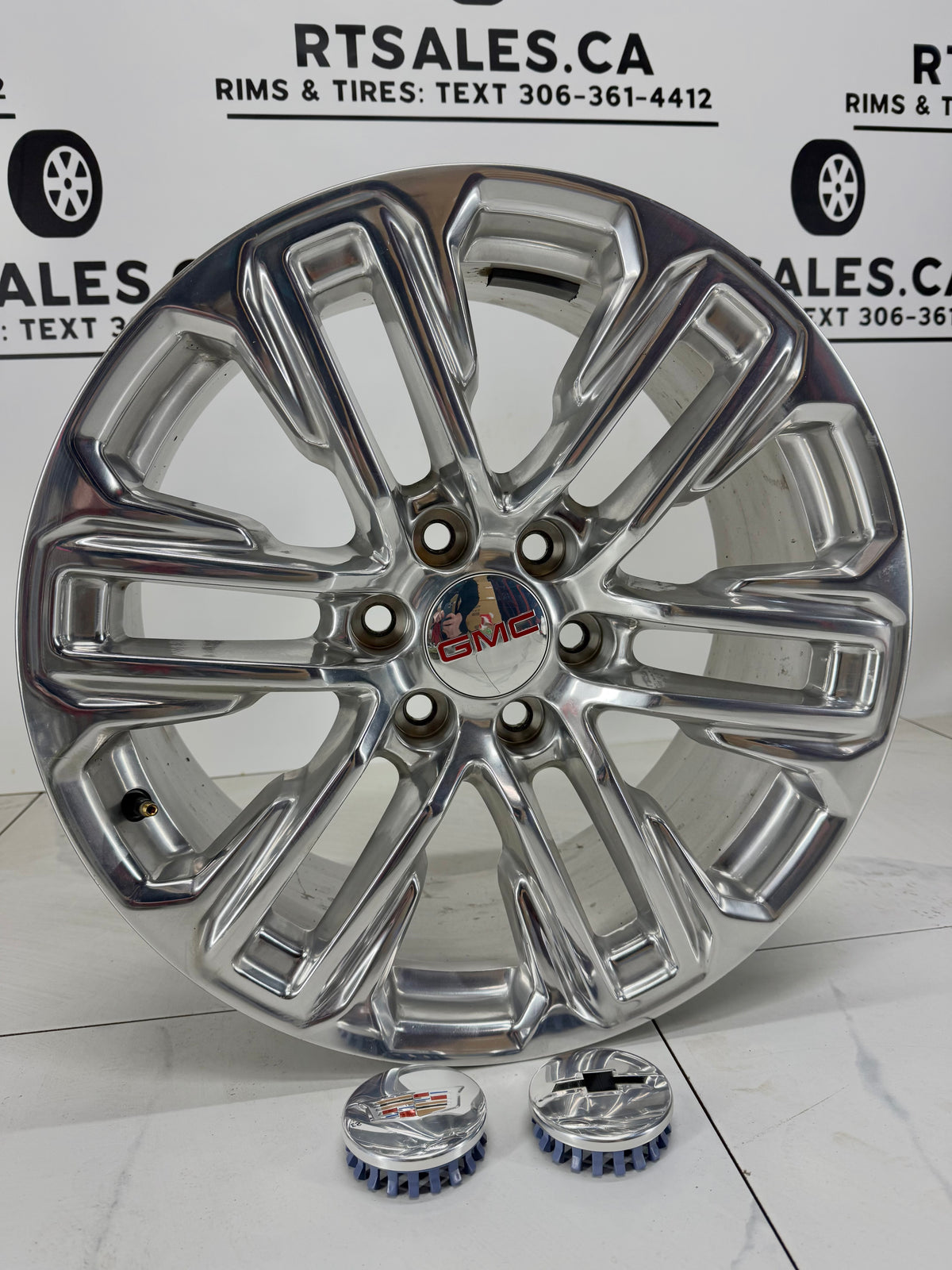 20x9 GM GMC Chevy Factory OEM Polished Rims 6x139.7 (Light use)