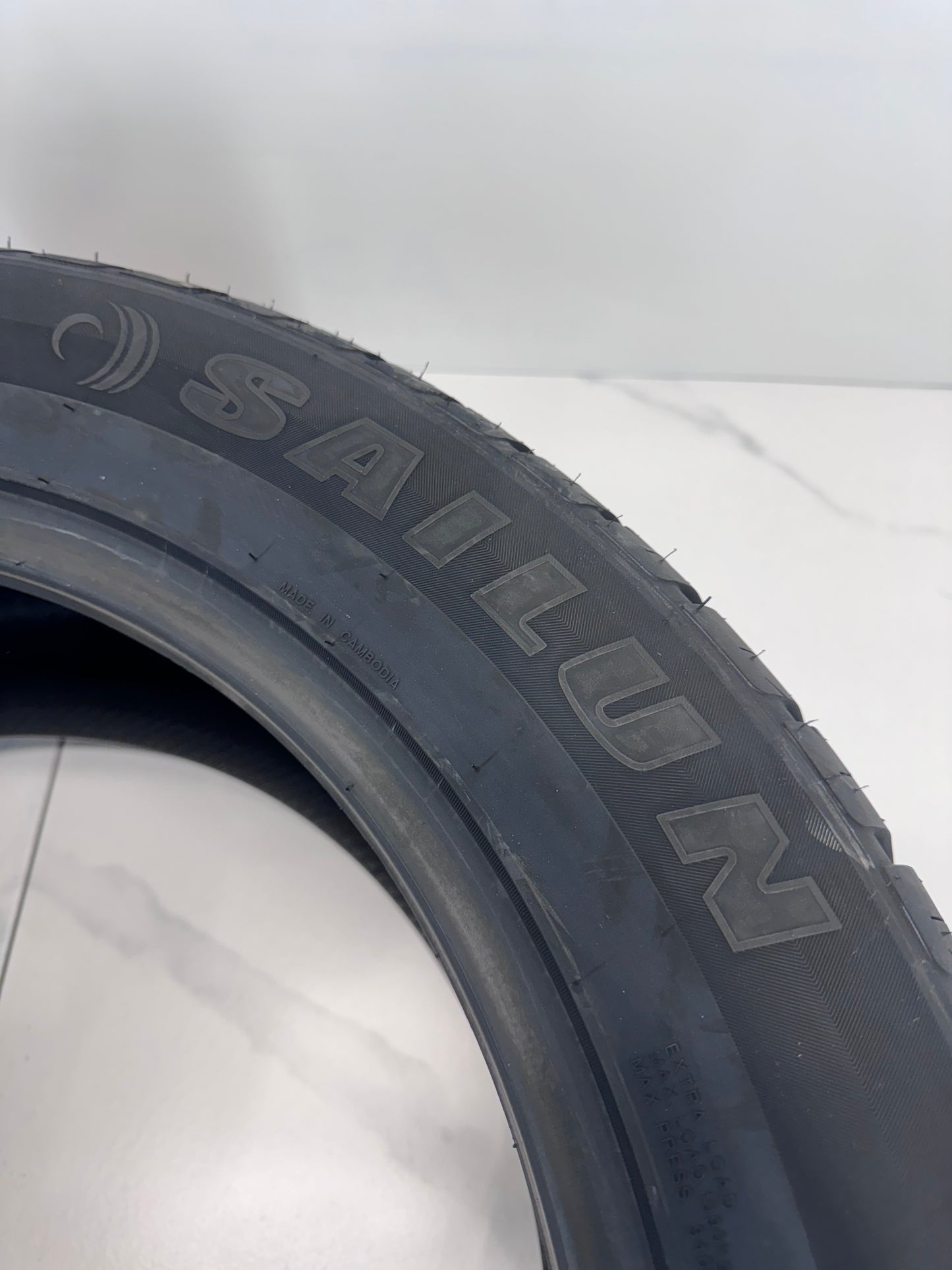 285/50/20 Sailun Arezzo SVR All Season