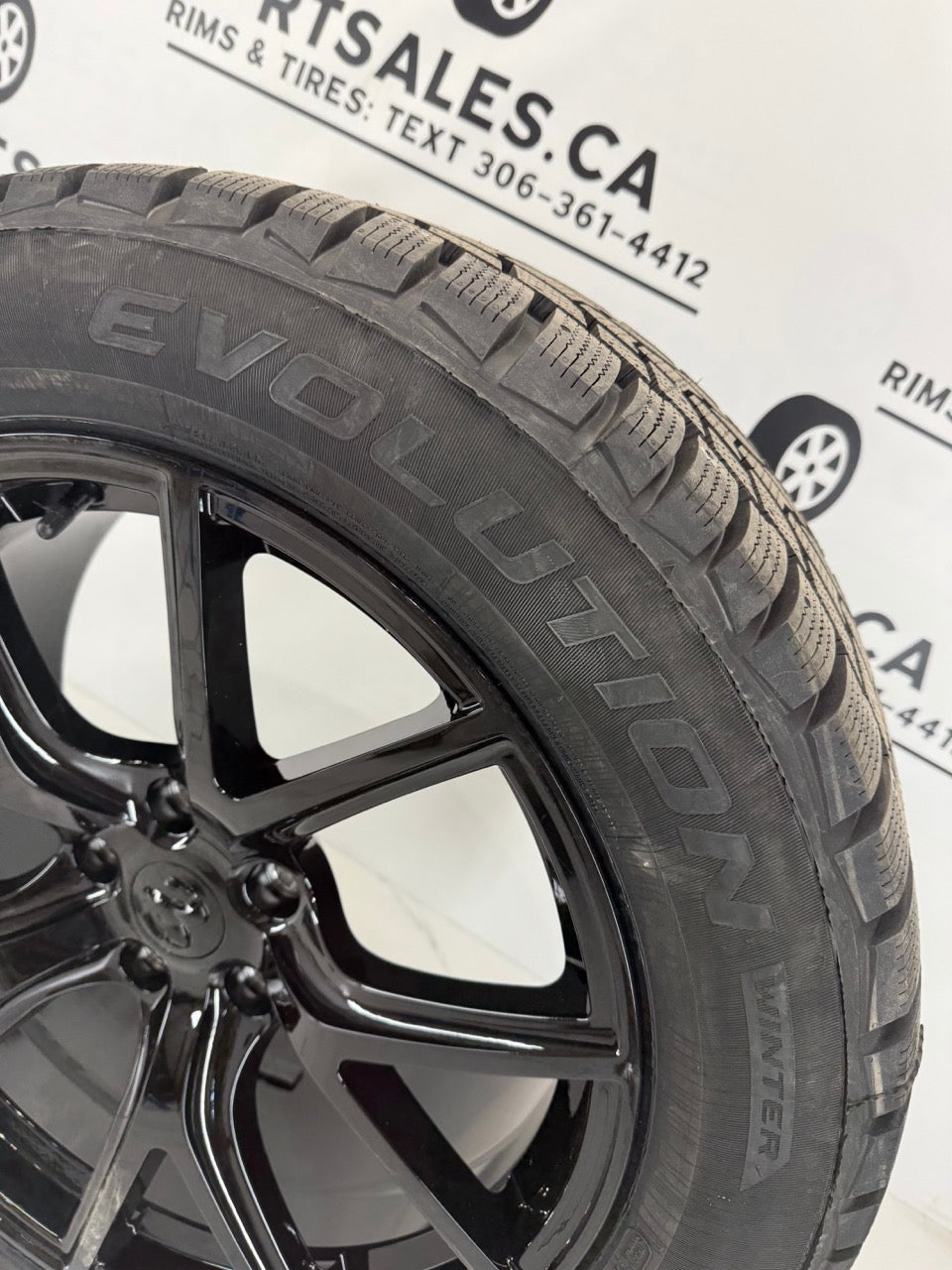 265/50/20 Cooper Winter tires rims Jeep Grand Cherokee Dodge Durango