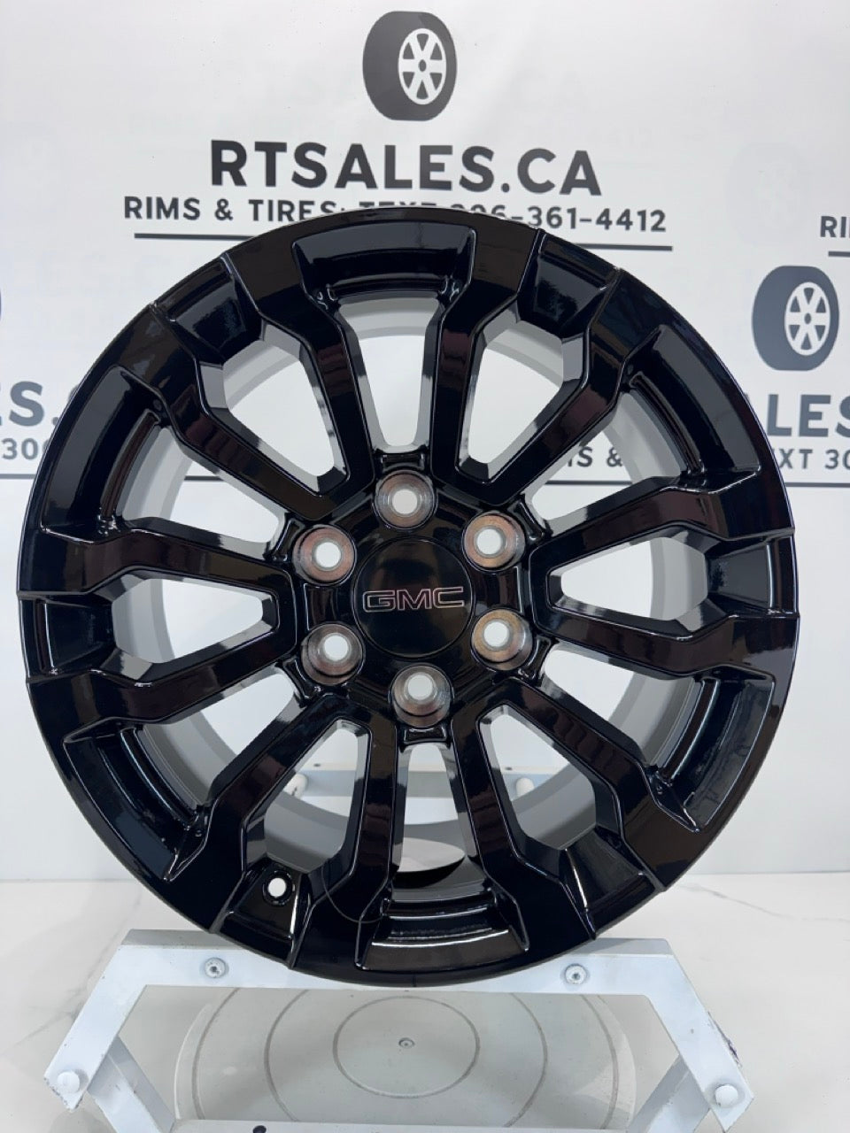 18x8.5 Replika Rims 6x139 AT4