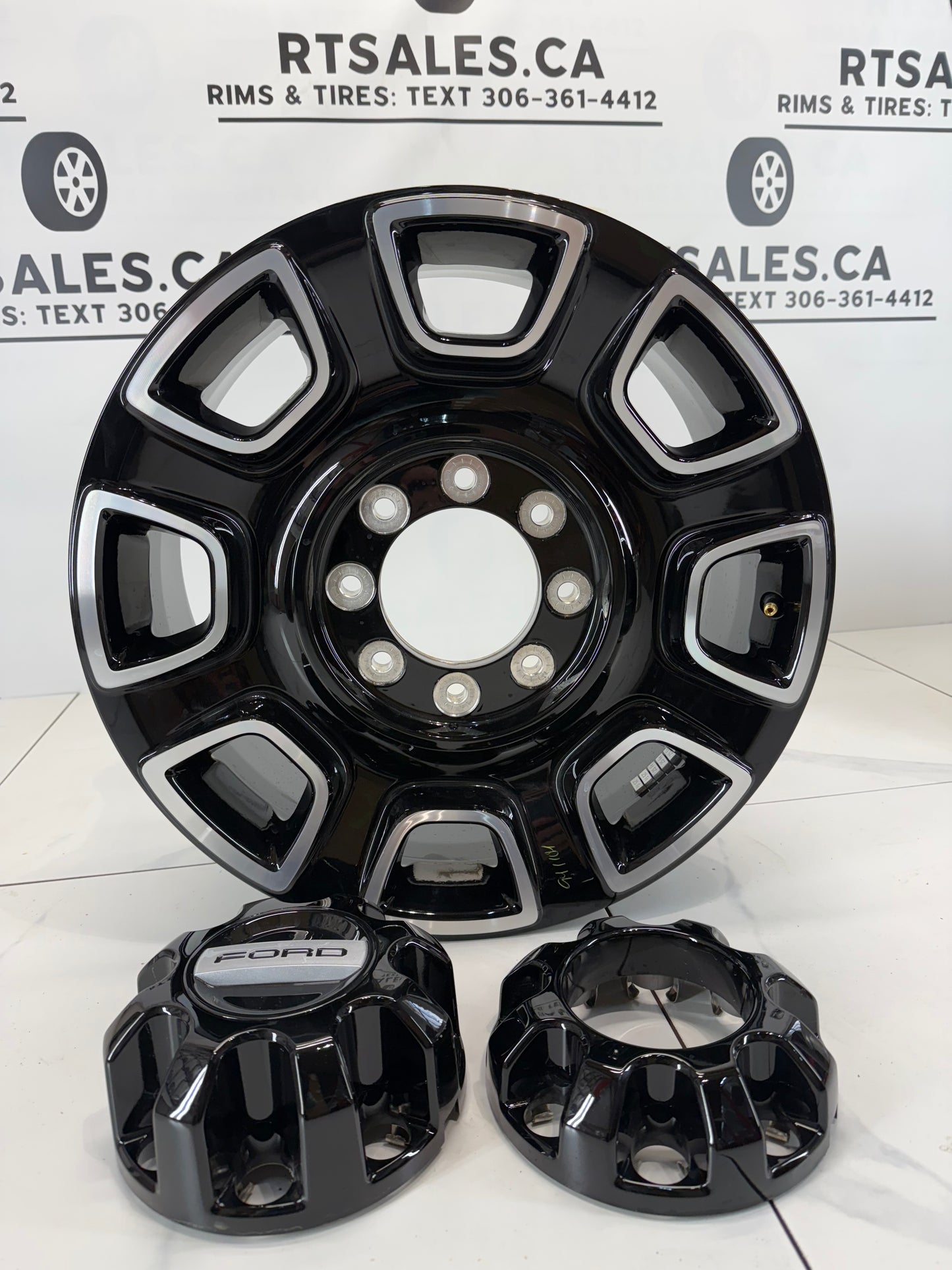 20x8 Ford F250/350 Platinum Rims 8x170 (Takeoffs)