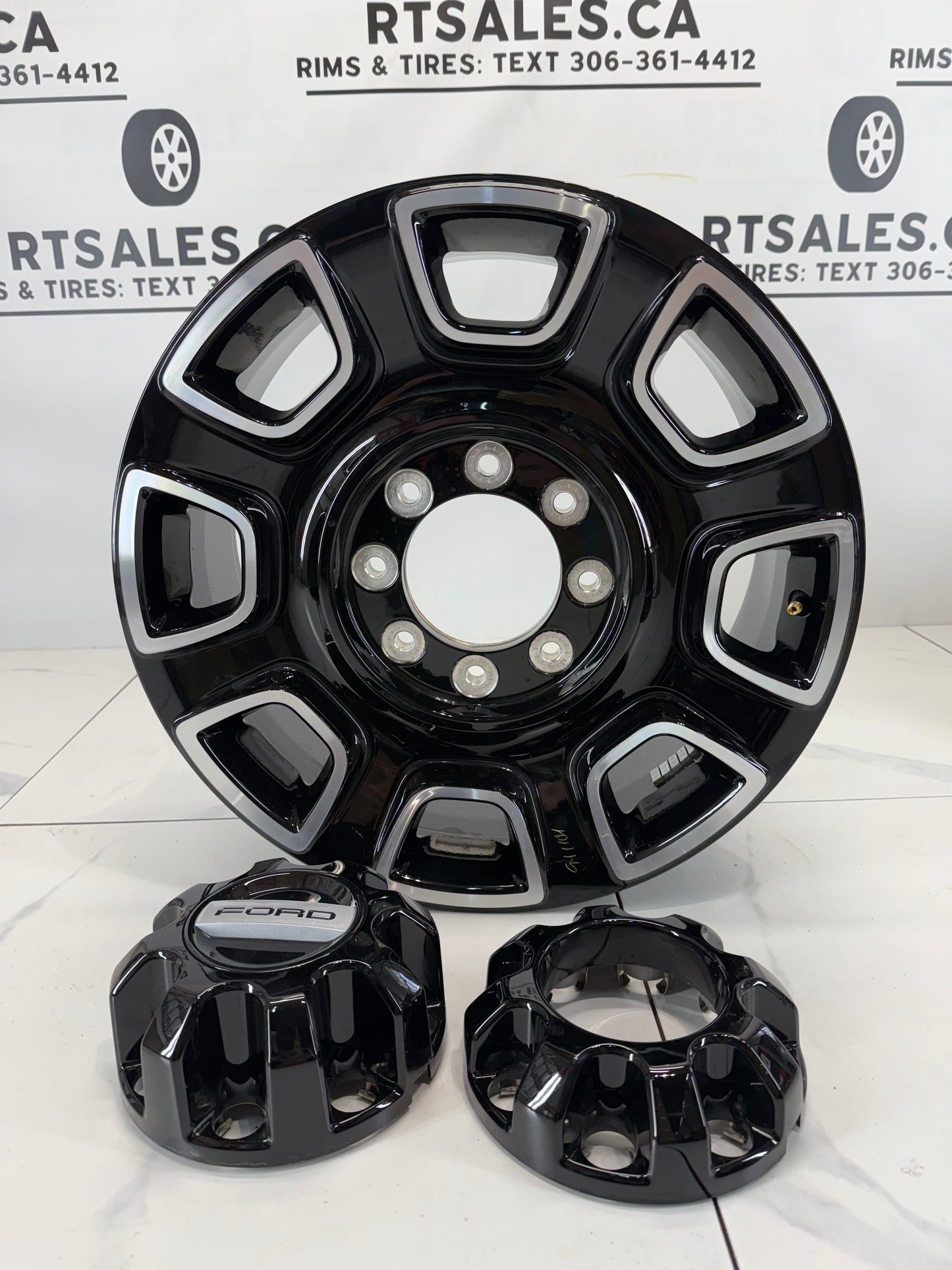 20x8 Ford F250/350 Platinum Rims 8x170 (Takeoffs)