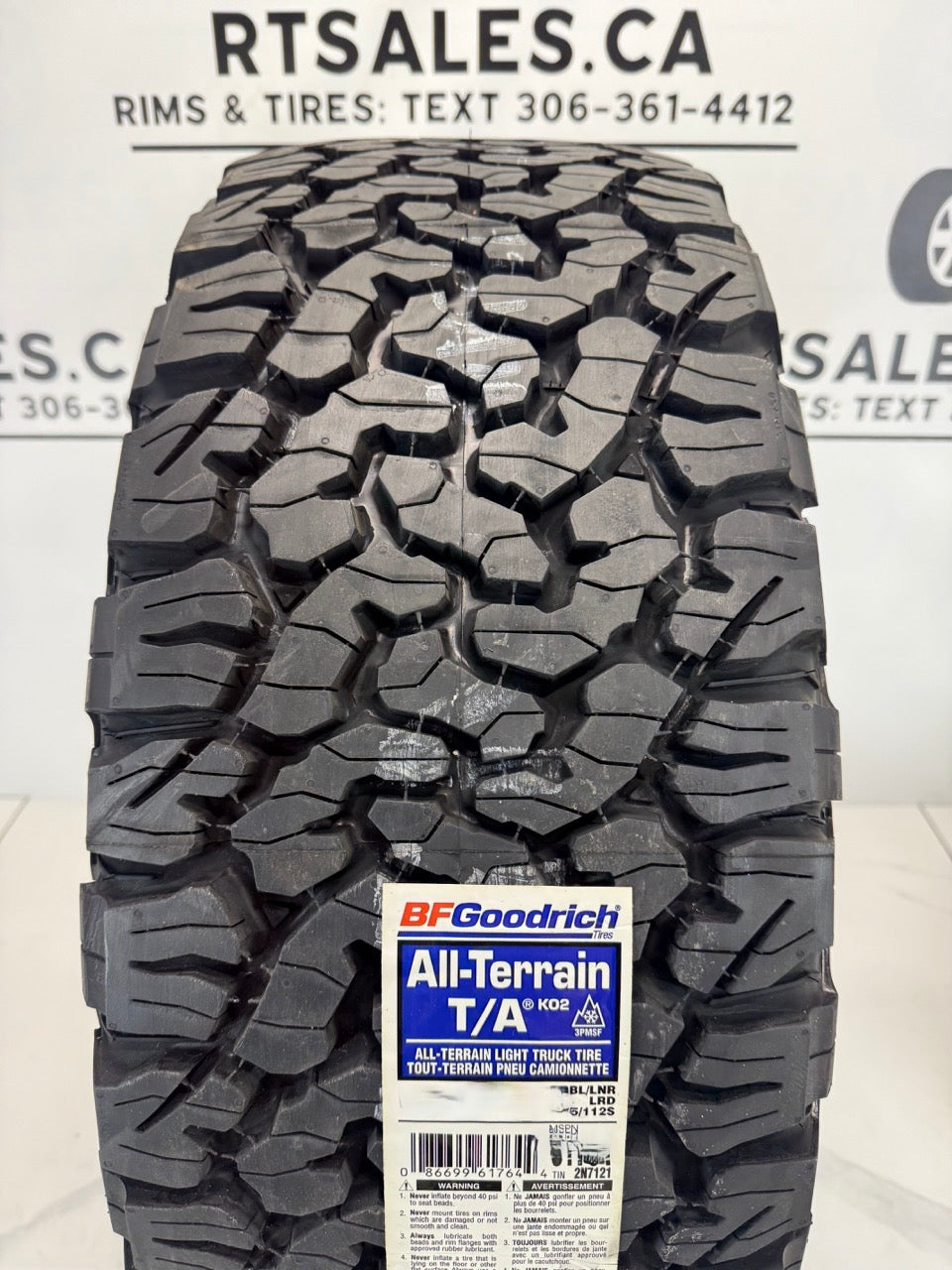 BfGoodrich K02 Tires on 20" Fast HD Rims 6x139