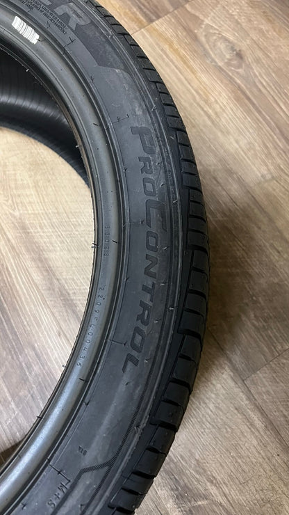 235/40/18 Cooper PROCONTROL All Season Tires