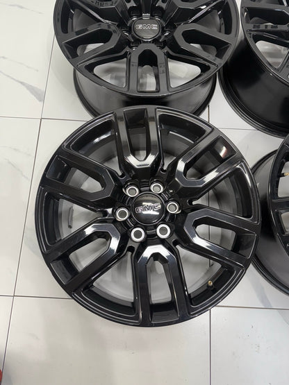 20x9 GMC AT4 OEM Rims 6x139.7 (Light use)