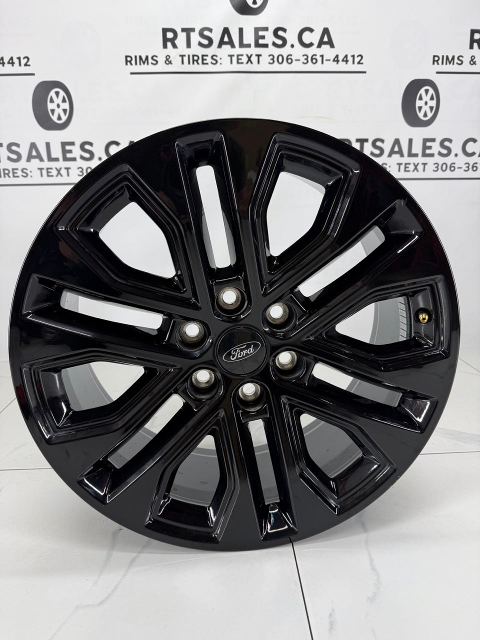 20x8.5 Ford F150 Factory OEM Rims 6x135 (Takeoffs)