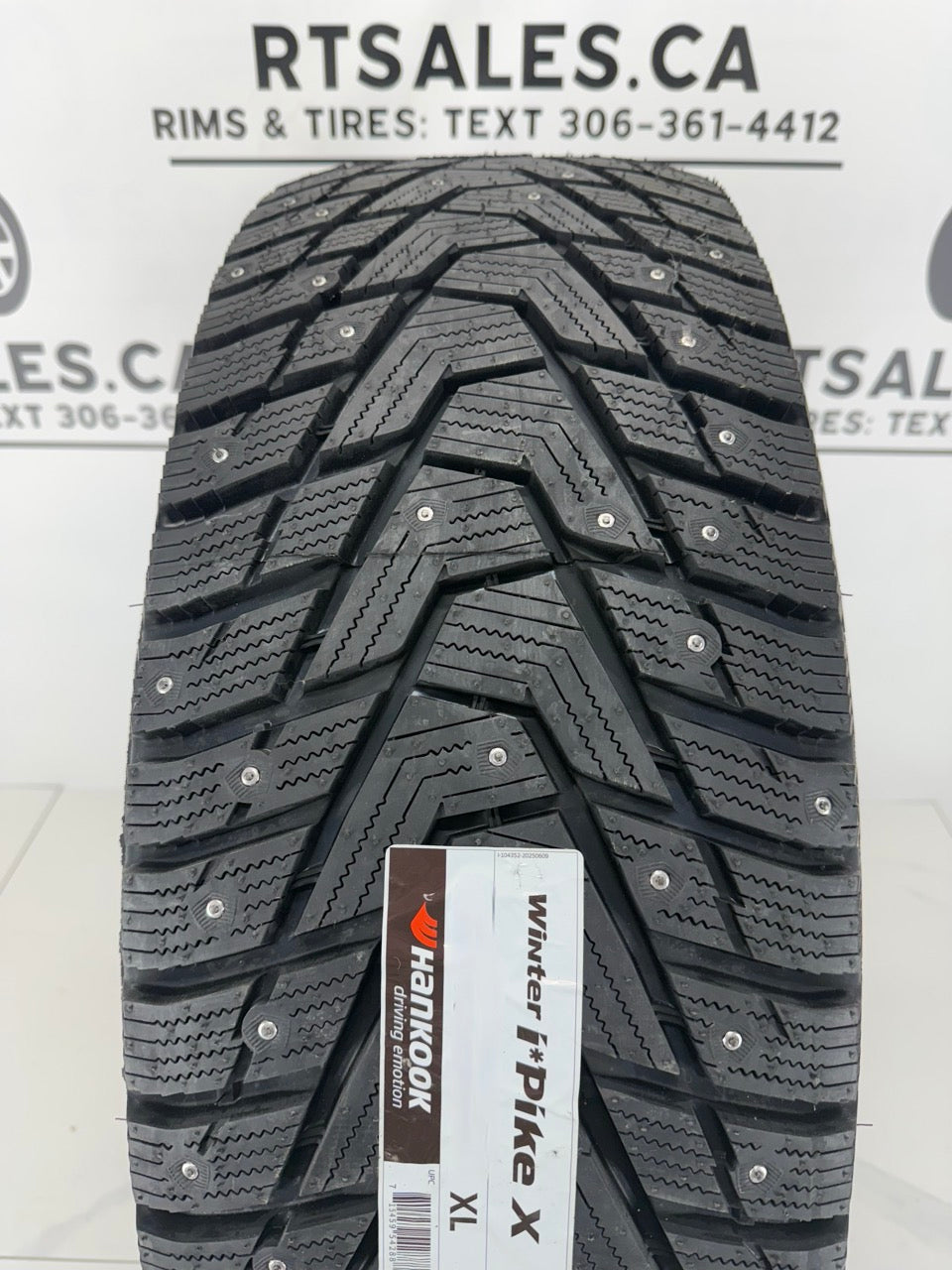 225/65/17 Hankook Factory Studded Winter Tires