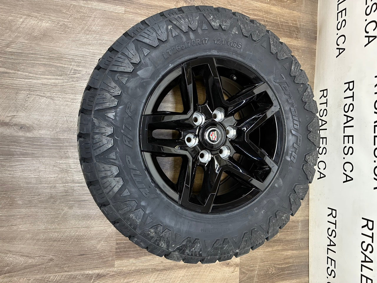 265/70/17 Amp tires rims Chevy Gmc 1500 6x139