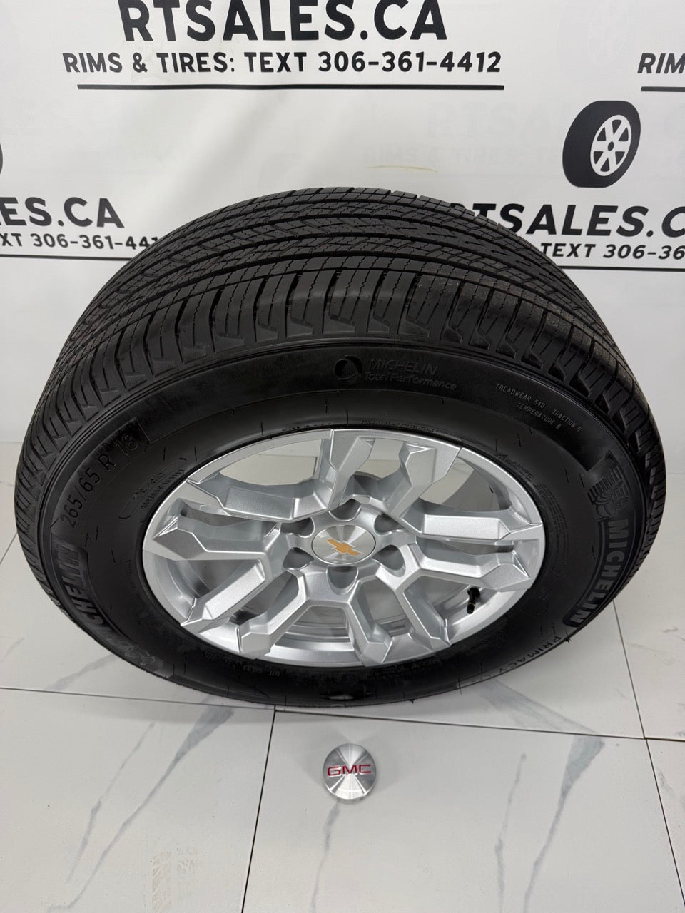 265/65/18 Michelin Tires 18x8.5 Rims 6x139 Chevy GMC 1500 (Takeoffs)
