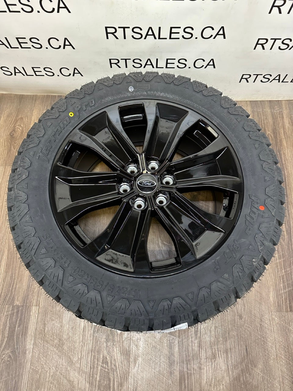 275/55/20 All terrain tires on rims Ford F-150