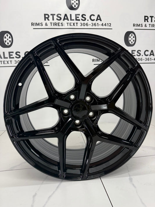 20X8.5 RUF552 Rims 5x114.3 Gloss Black