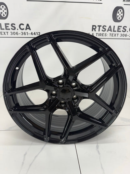 20X8.5 RUF552 Rims 5x114.3 Gloss Black