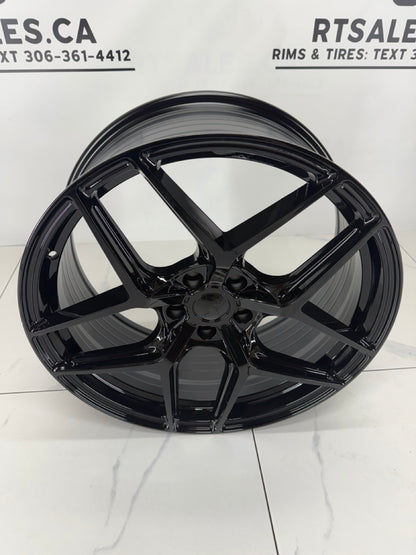 20X8.5 RUF552 Rims 5x114.3 Gloss Black