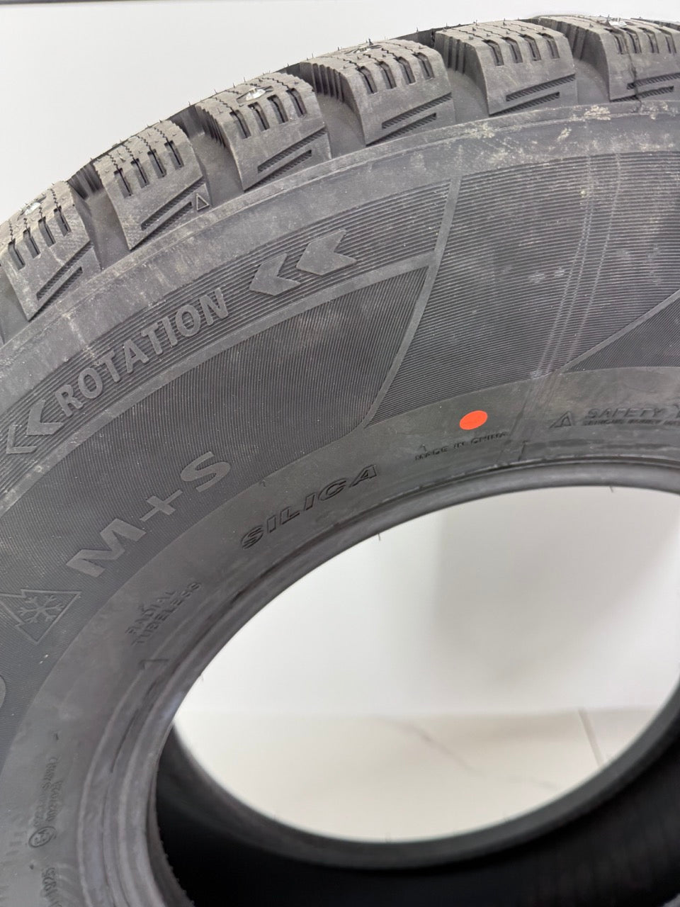 LT 245/75/16 Imperial ECO NORTH LT STUDDED E Winter Tires