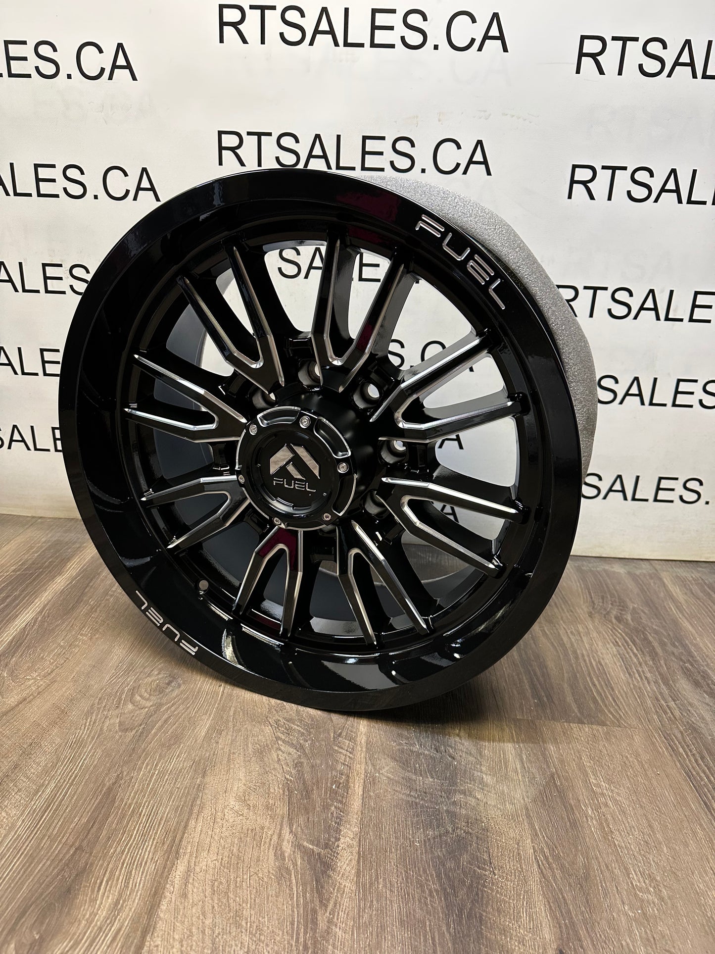 20x9 Fuel Clash Rims 8x170