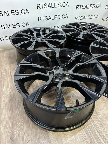 20x9 Replica R251 Rims 5x108 (Used)