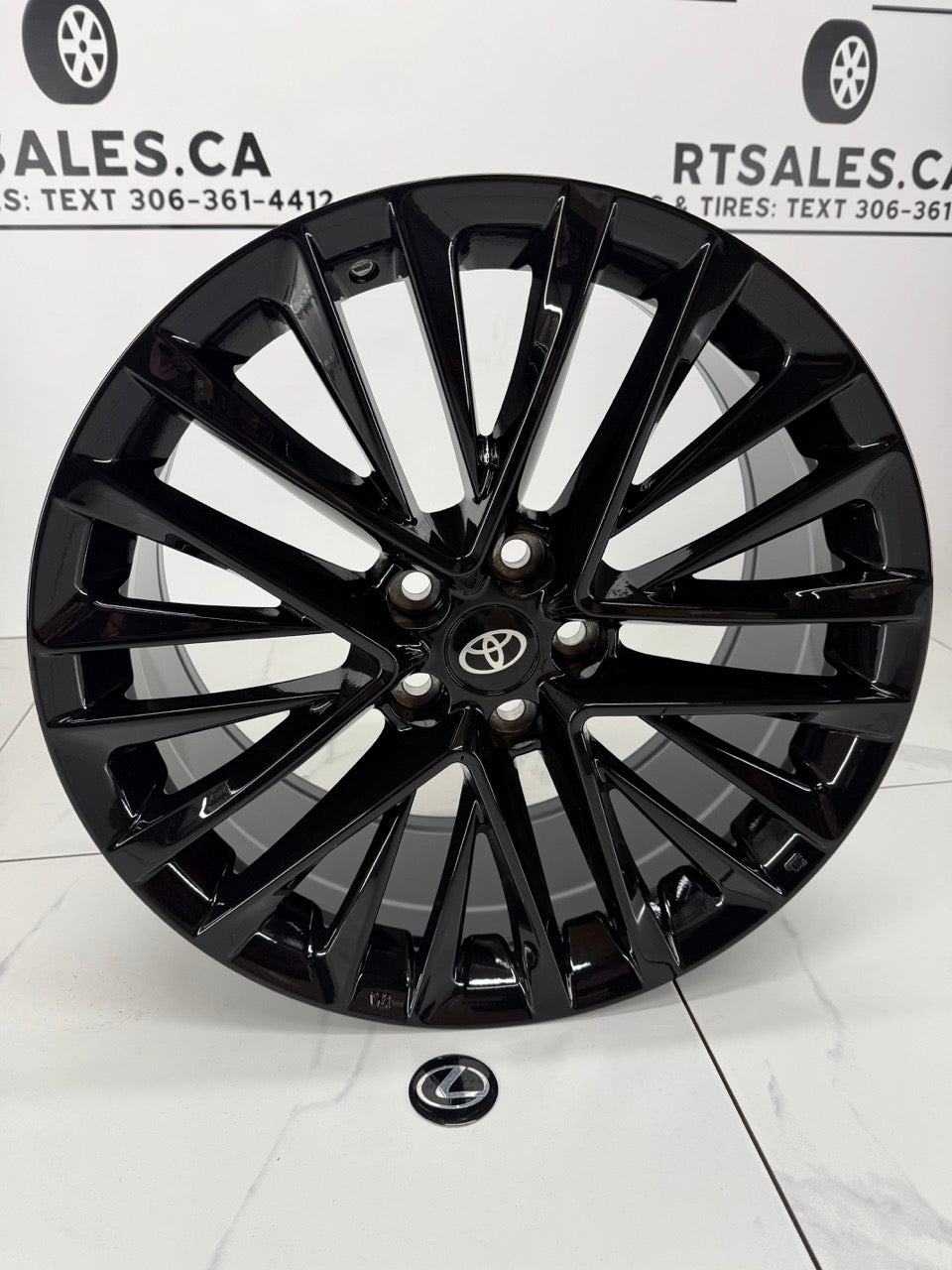 19x8.5 R300 Rims 5x114.3 Toyota / Lexus