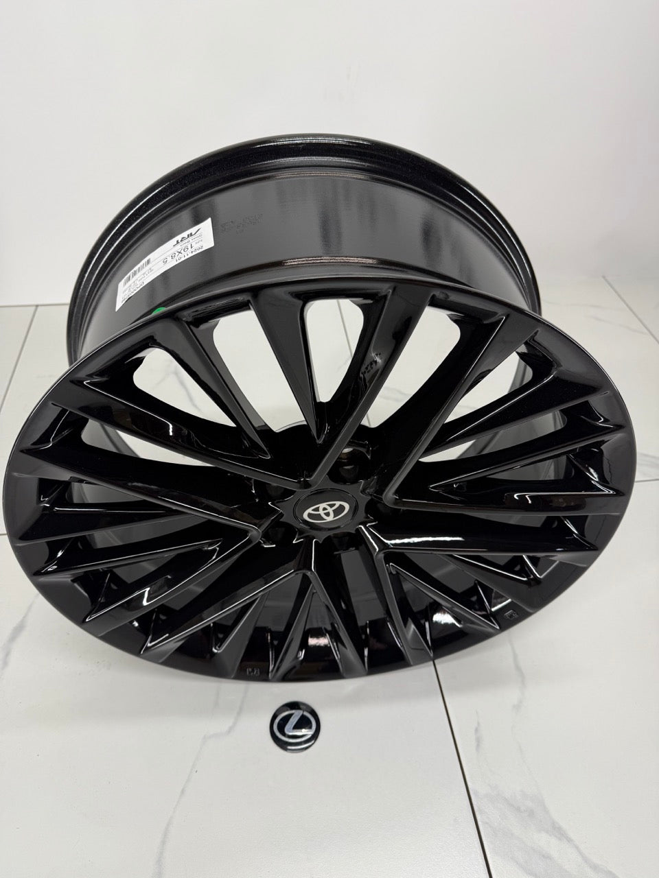 19x8.5 R300 Rims 5x114.3 Toyota / Lexus
