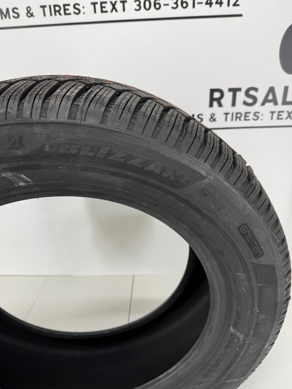 235/60/18 Bridgestone BLIZZAK 6 Winter Tires