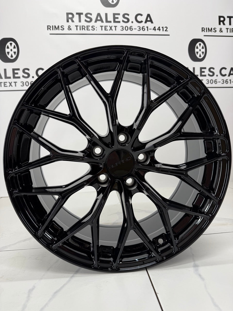 18x8 Ruffino Class Rims 5x115