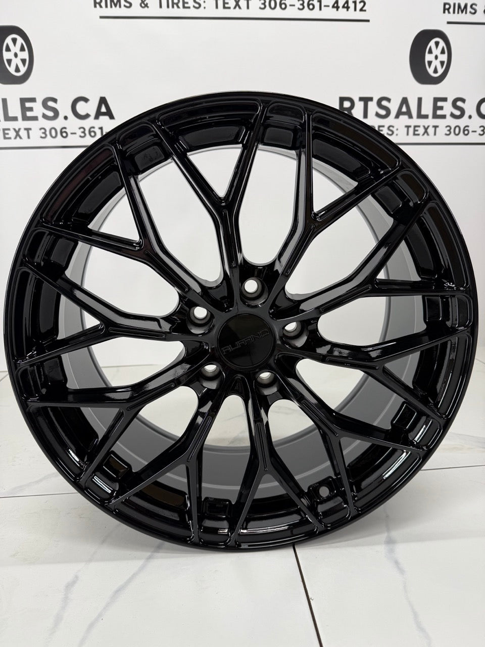 18x8 Ruffino Class Rims 5x115